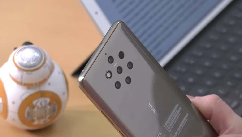 Gray Nokia 9 PureView appears in a YouTube video! Gray Nokia 9 PureView appears in a YouTube video!