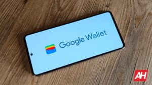 Google Wallet Tests New Vertical Card Layout on Android Google Wallet Tests New Vertical Card Layout on Android