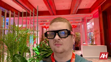 Snap Showcases ,195 Specs AR Glasses at Snapdragon Summit