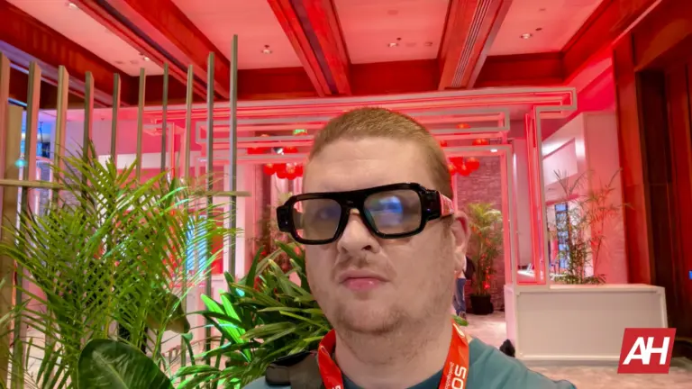 Snap Showcases ,195 Specs AR Glasses at Snapdragon Summit