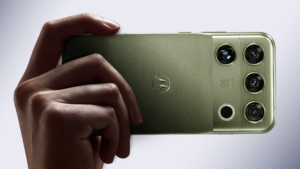Motorola Unveils Flagship Signature 27 With Snapdragon 8 Elite