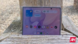 Samsung Fixes Galaxy Z Fold 8 Home Screen App Icon Bug